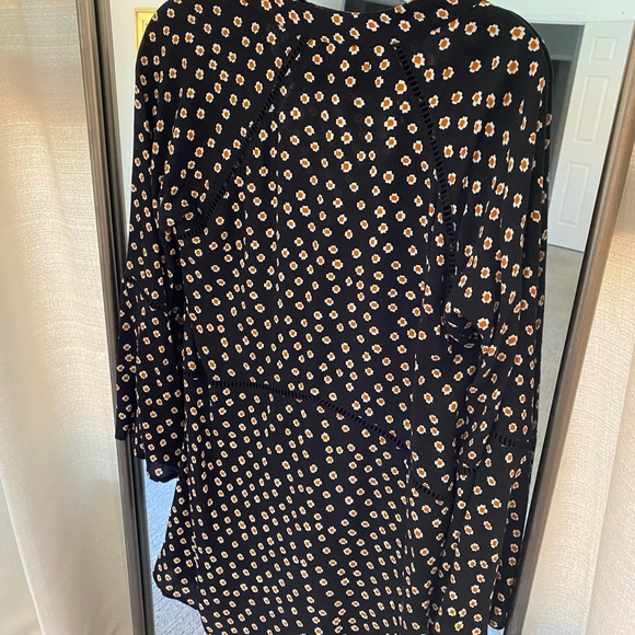 Amuse Society - long bell sleeved mini dress - Picture 7 of 8